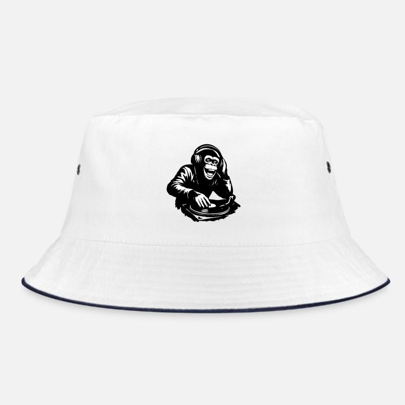 DJ The Monkey Danse à la Banksy Bob