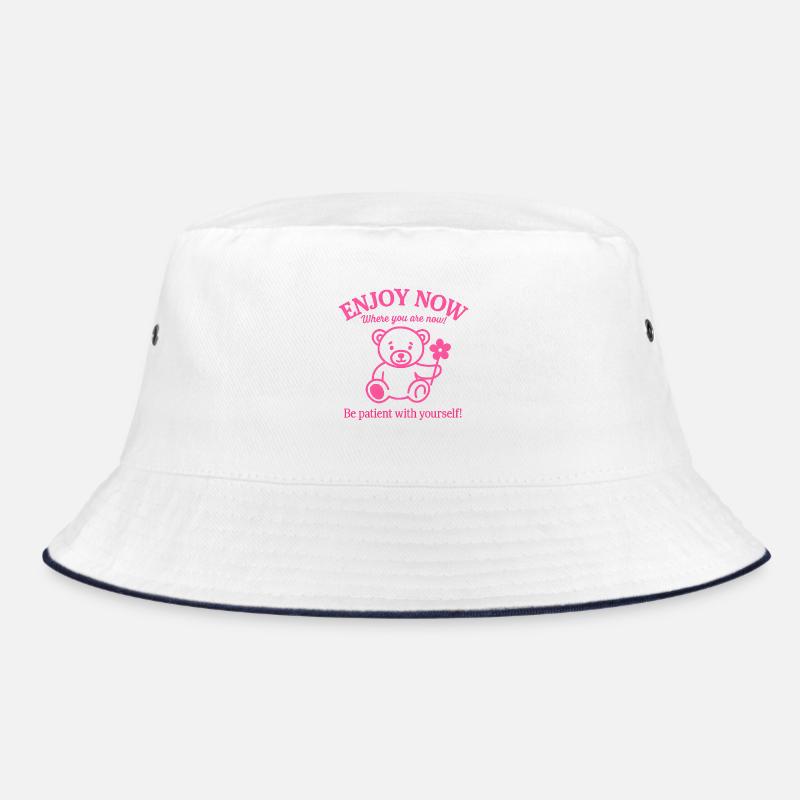 Rosa Bär – Sei geduldig mit dir selbst Shirt Bucket Hat