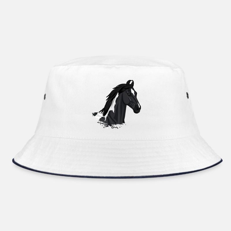 Der Kopf eines balochischen schwarzen piebalierten Pferdes Bucket Hat