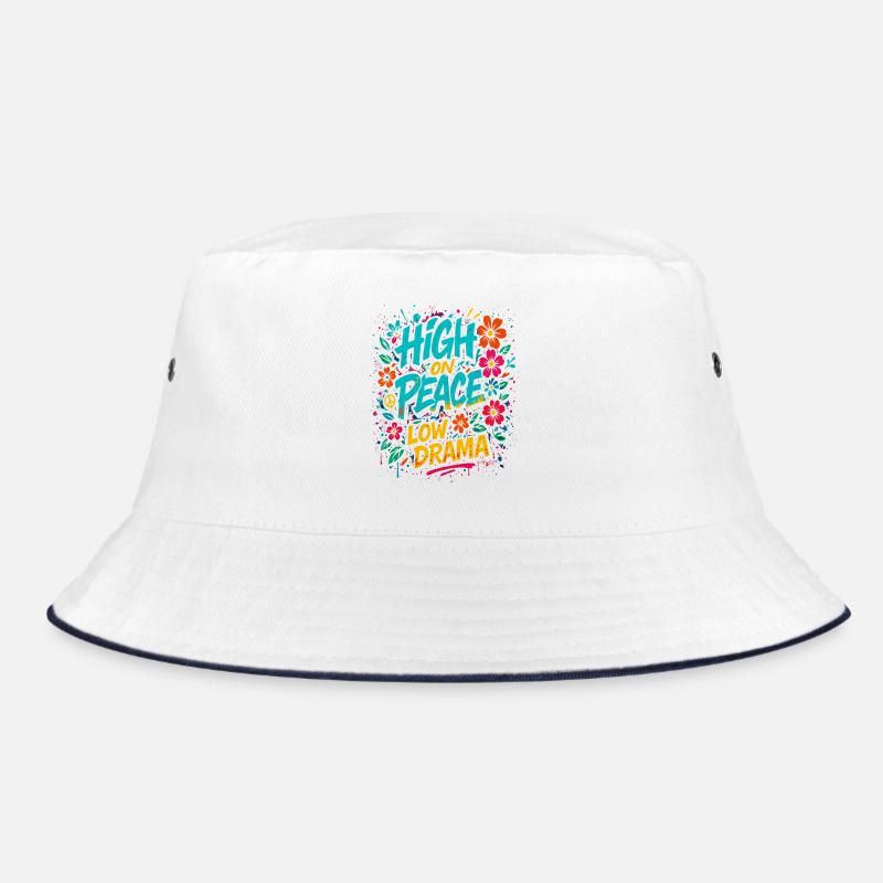 high on peace, low drama spruch - Bucket Hat - Weiß/Navy