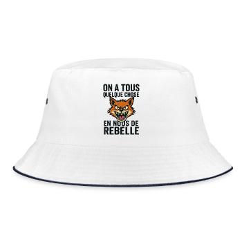 On a tous quelque chose en nous de rebelle - Bob - blanc/marine - Devant
