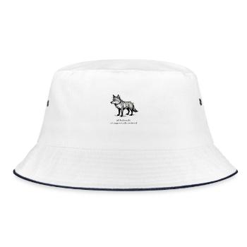 Wolf Spruch "Ich heule nicht, ich singe nur sehr e - Bucket Hat - Weiß/Navy - Vorne