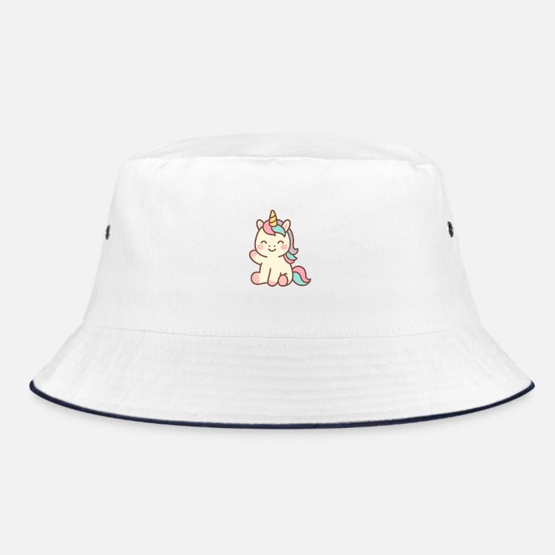 Niedliches Einhorn im Kawaii-Stil sitzend und lächelnd Bucket Hat