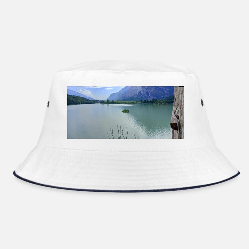 Réflexions sur le lac alpin Sereni - Bob - blanc/marine