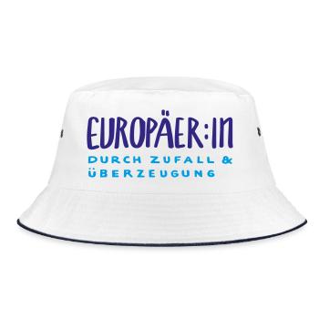 Europäer:in  - Bucket Hat - Weiß/Navy - Vorne