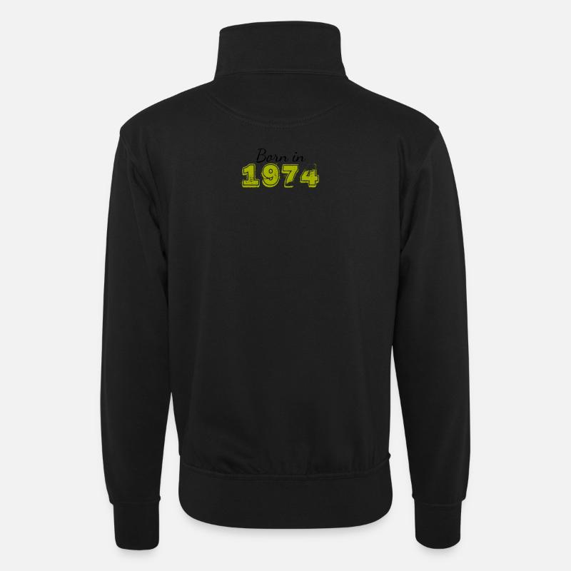 Born in 1974 - Unisex Pullover mit Zip-Kragen - Schwarz