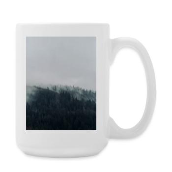 Nebelwald und dunkle Kiefern - Große Tasse 440 ml - Weiß - Rechts
