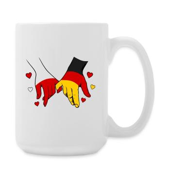 Polen_Deutschland_Flagge_Händehalten - Große Tasse 440 ml - Weiß - Rechts