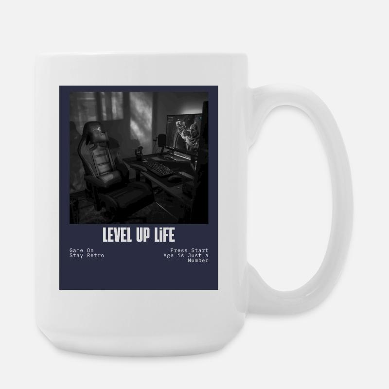 LevelUp Retro Gamer Tee - Große Tasse 440 ml - Weiß