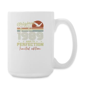 The legends were born in December 1989 - Large Mug 440 ml - white - Right