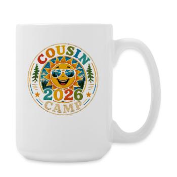Cousin Camp 2026 | Retro-Familienurlaubsabzeichen - Große Tasse 440 ml - Weiß - Rechts
