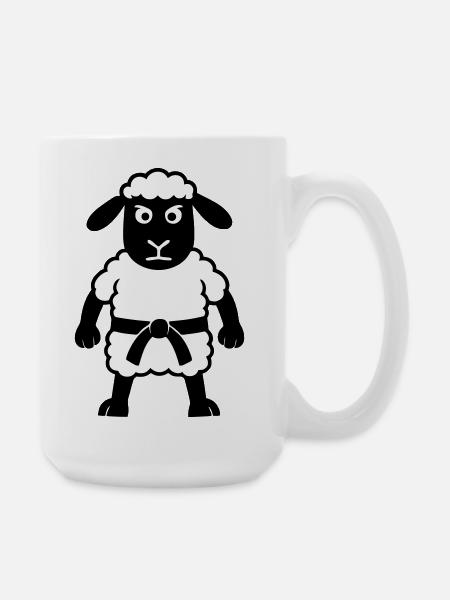 Karate Schaf - Große Tasse 440 ml - Weiß
