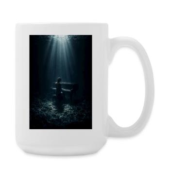 Unterwasser-Klavier-Träumerin - Große Tasse 440 ml - Weiß - Rechts