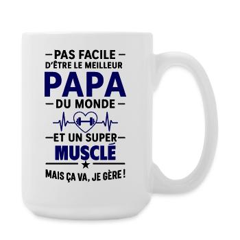 Herz + Krafttraining – Muskulärer Super-Papa - Große Tasse 440 ml - Weiß - Rechts