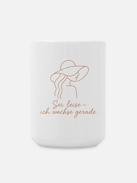 Quietly growing: Woman with a hat - Large Mug 440 ml - white