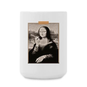 Mona Lisa Modernized Cigarette T-shirt - Large Mug 440 ml - white - Front