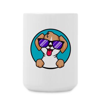 Mignon petit chien avec des lunettes de soleil - Grande tasse 440 ml - blanc - Devant