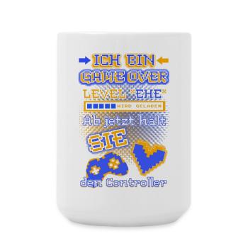 ICH BIN GAME OVER - jetzt hält SIE den Controller - Große Tasse 440 ml - Weiß - Vorne