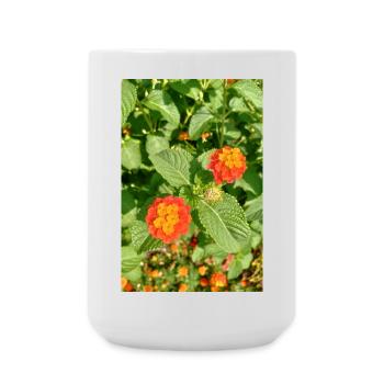 Blühender Garten – Farbenfrohe Stimmung - Große Tasse 440 ml - Weiß - Vorne
