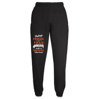 1946 – Jahrgang – Perfekt gereift - Unisex Jogginghose - Schwarz - Vorne - AI Model Female 172 light (172cm)