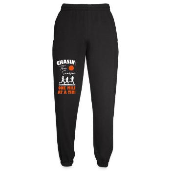 Running Chasing The Sunrise - Unisex Jogginghose - Schwarz - Vorne - AI Model Female 172 light (172cm)