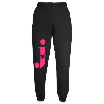 Buchstabe j Anfangsbuchstabe mit Herz - Unisex Jogginghose - Schwarz - Vorne - AI Model Female 172 light (172cm)