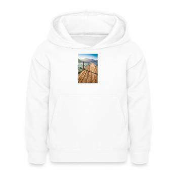 Holzsteg am Bergsee im Sonnenlicht - Kinder Hoodie - Weiß - Vorne - AI Model Kid Female (0cm)