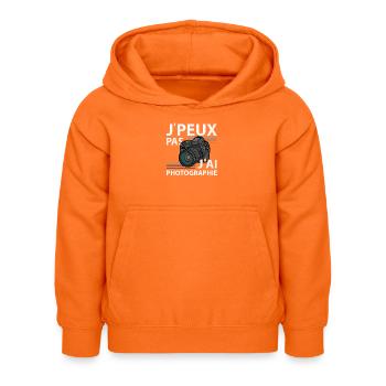 Ich kann nicht, ich fotografiere - Kinder Hoodie - Orange - Vorne - AI Model Kid Female (0cm)