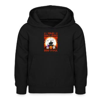 1 - Kinder Hoodie - Schwarz - Vorne - AI Model Kid Female (0cm)
