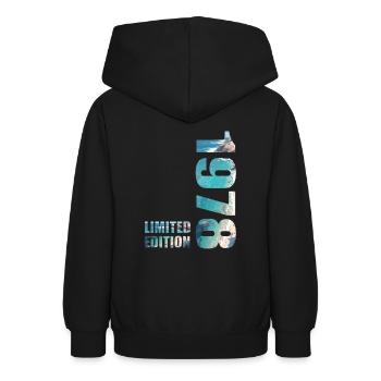 1978. Limited Edition T-Shirt Geburtstags Idee - Teenager Hoodie - Schwarz - Hinten - AI Model Teenager Male light (155cm)