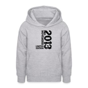2013 November Limited Edition 10. Geburtstag Deko - Teenager Hoodie - Hellgrau meliert - Vorne - AI Model Teenager Male dark (155cm)