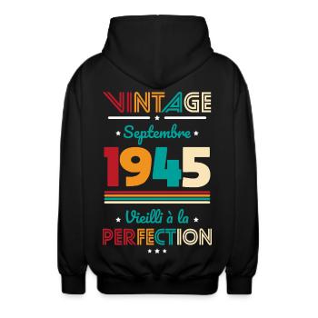 80. Geburtstag - Jahrgang - September 1945 - Unisex Kapuzenjacke - Schwarz - Hinten - AI Model Male 185 light (185cm)