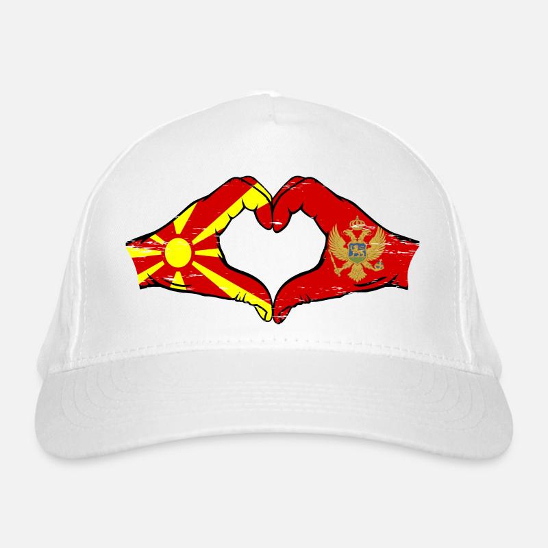 Macédoine Monténégro drapeau mains forme de coeur utilisé Casquette classique bio