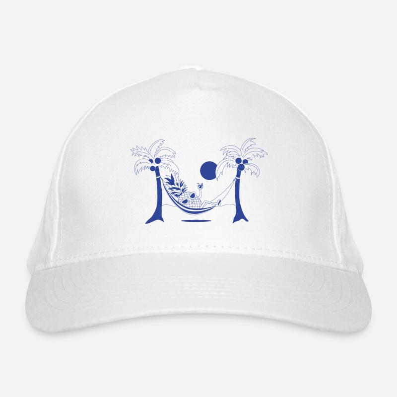 At the beach - Blue Bio-Baseballkappe