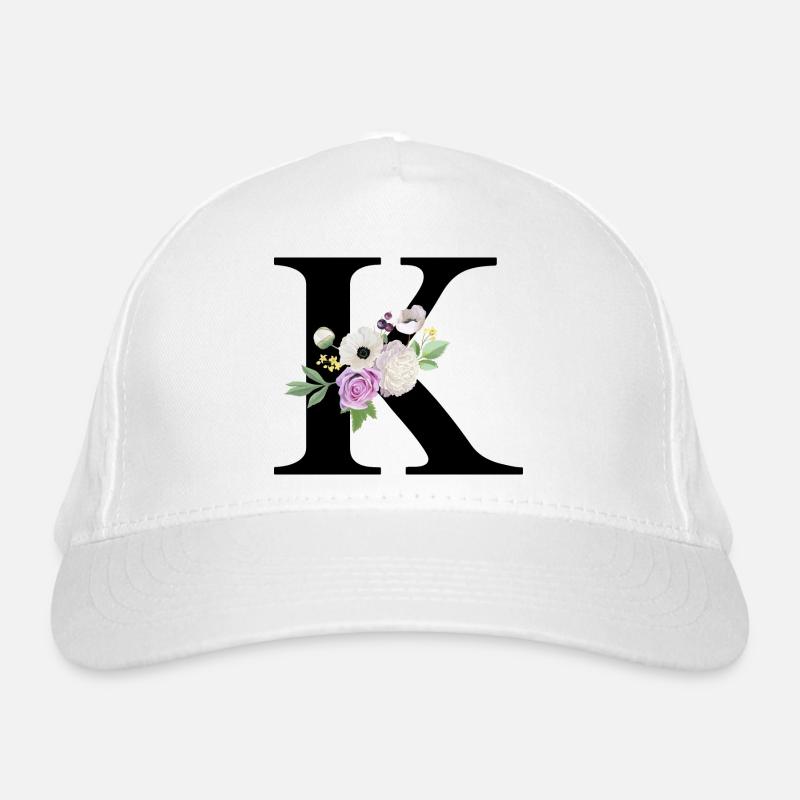 Lila floraler K-Buchstabe Bio-Baseballkappe