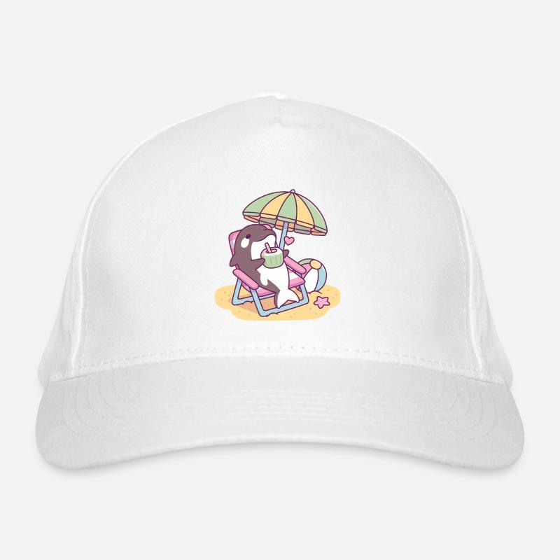Mignon orque se relaxant sous un parasol de plage Casquette classique bio