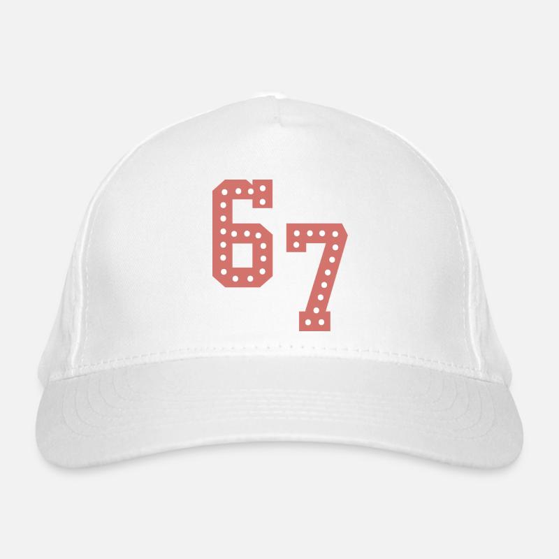 6 7 – Trendiges, minimalistisches Textdesign, Bio-Baseballkappe