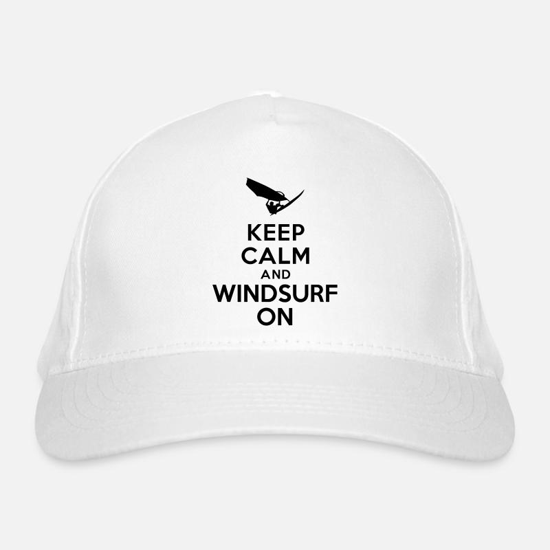 Bewahren Sie Ruhe und Windsurfen auf Bio-Baseballkappe