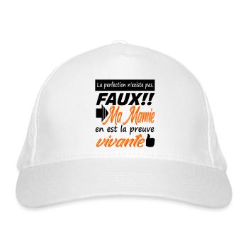 Ma Mamie est parfaite / message d'amour touchant - Casquette classique bio - blanc - Devant