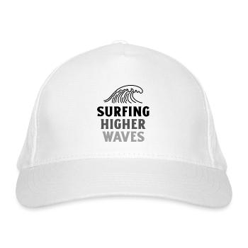 Surfing higher waves Shirt - Organic Baseball Cap - white - Front