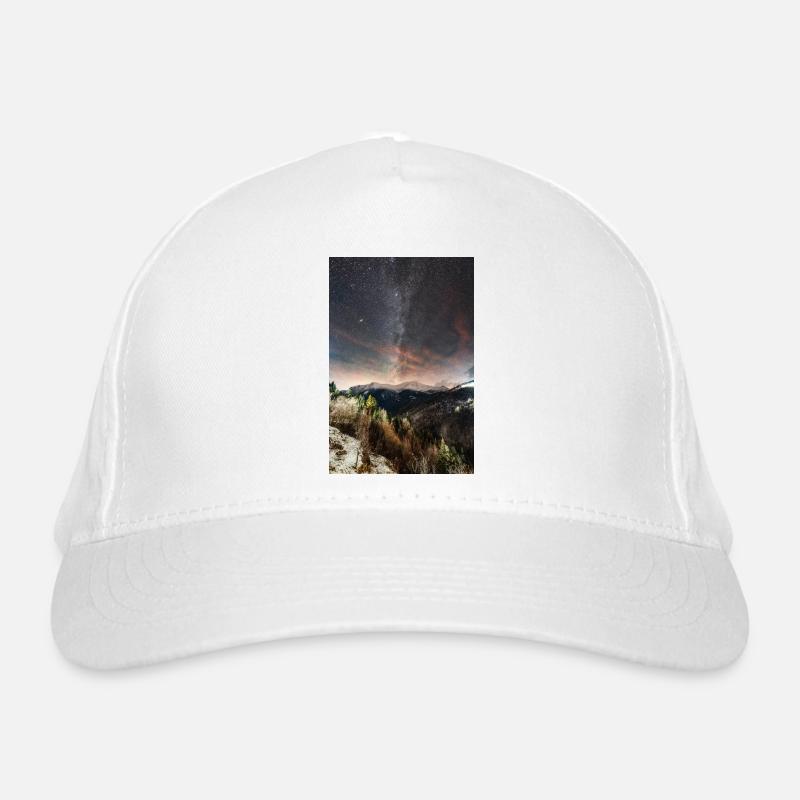 La Voie lactée au-dessus des montagnes Agrafa Casquette classique bio