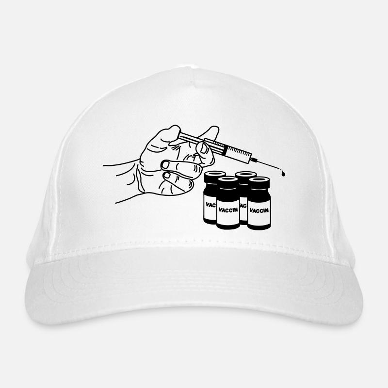 Hand mit Impfspritze und Gläsern Bio-Baseballkappe
