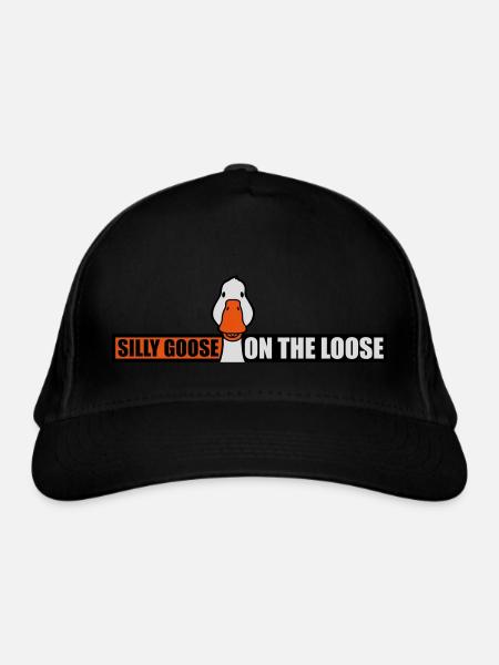 goose on the loose - Organic Baseball Cap - black - Front