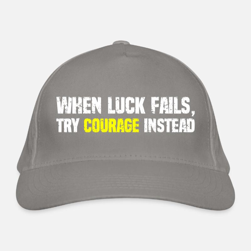 Courage Over Luck Typographie Casquette classique bio