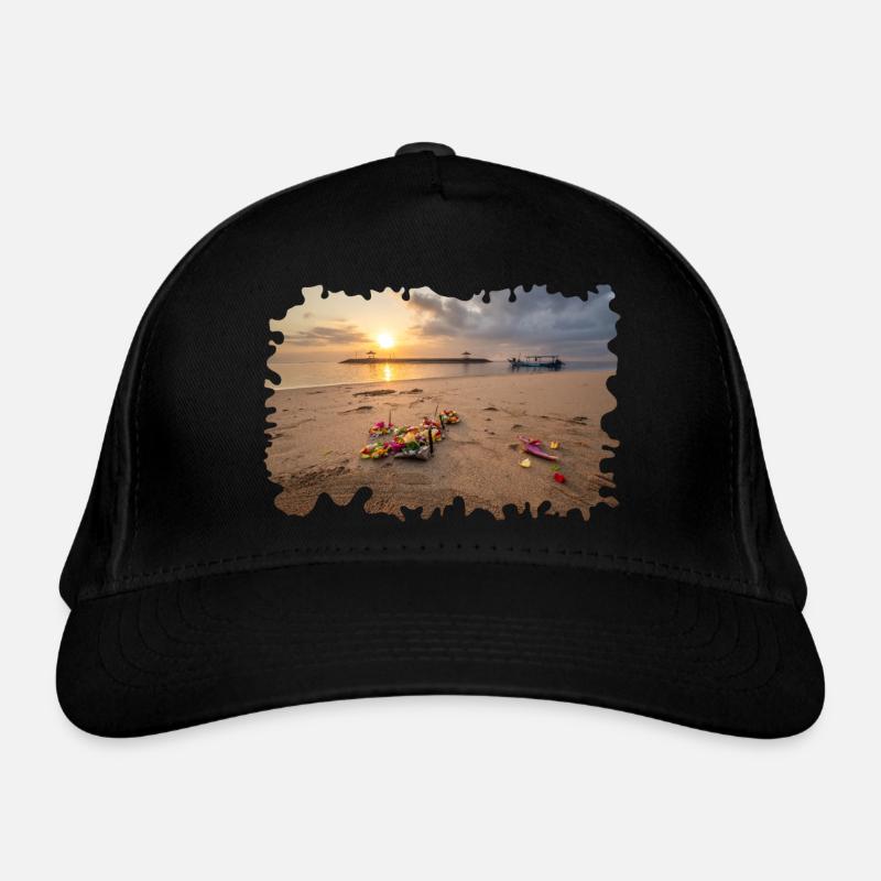 Offres au lever du soleil sur la plage de Bali Casquette classique bio