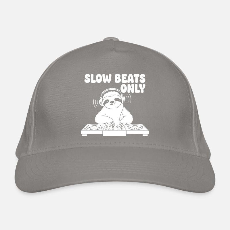 Slow Beats Sloth DJ Bio-Baseballkappe