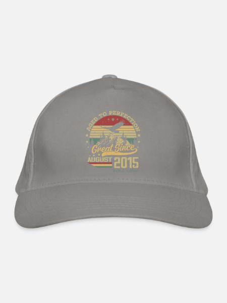 9 years Old Aged to Perfection born in August 2015 - Organic Baseball Cap - light grey - Front