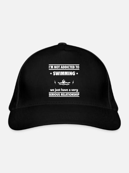 Je ne suis pas accro à la natation - Casquette classique bio - noir - Devant