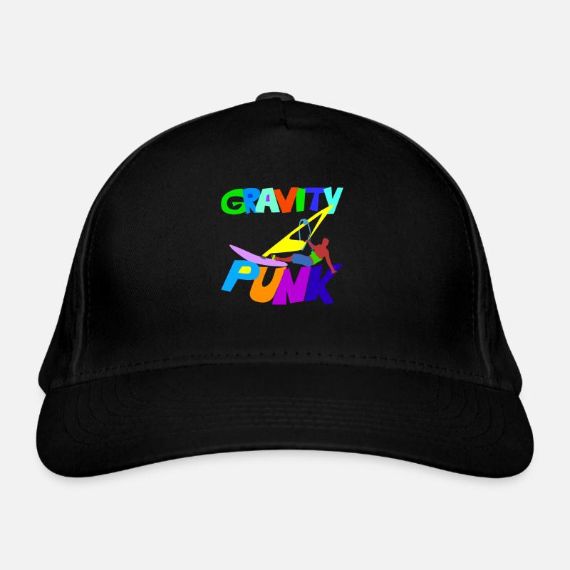 Bunter GRAVITY Windsurfer über PUNK Schriftzug Bio-Baseballkappe