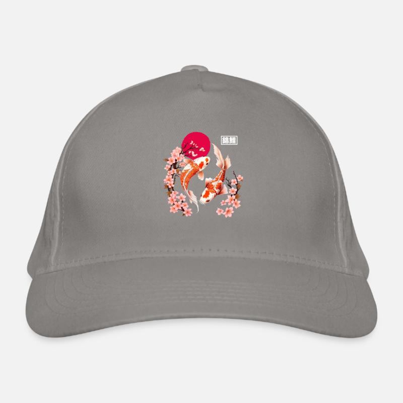 Des fleurs de carpes koi et de cerisier dans la lune rouge Casquette classique bio